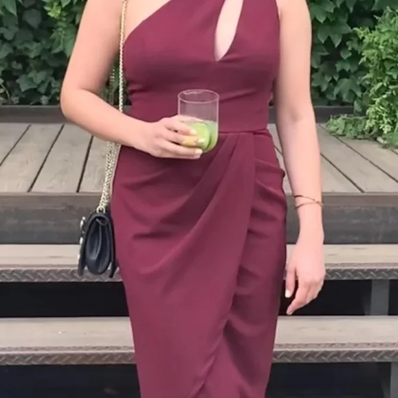 Lulus Burgundy One-Shoulder Cutout Asymmetrical Dress Size Medium - Picture 2 of 12